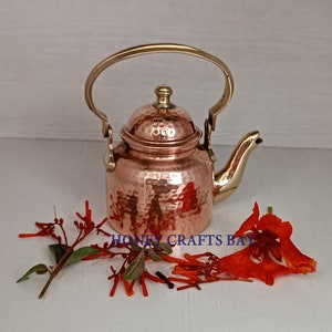 Vintage Style Kettle for Stovetop, Pure Copper Tea Pot, Copper Kettle with Brass Handle Hammered Finish Copper Tea Kettle Pot Elegant Teapot