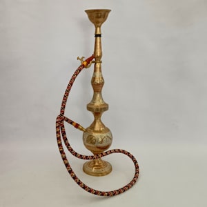 Handmade Brass Hookah: Vintage Mughal Style Home Decor (22x4.5 inch)