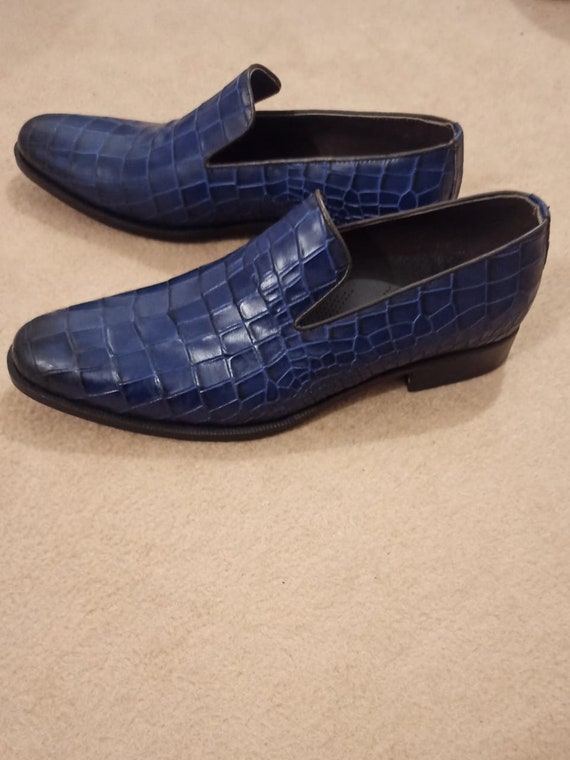 Blue alligator shoes hotsell