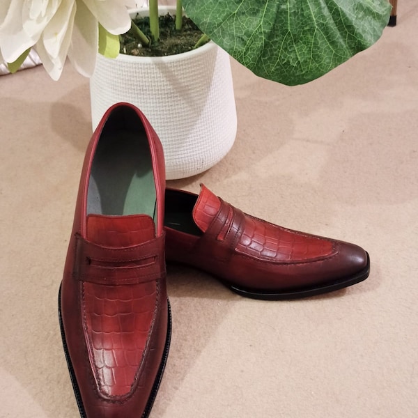 Stylish Red Alligator Textured Dress Shoes for Men's Fashion Shoes, Red Alligator Textured Penny Loafers