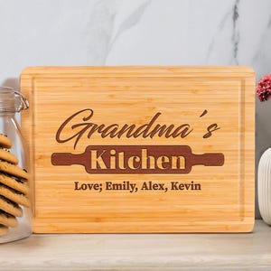 Custom Wood Frame Mothers Day Gift, Engraved Picture Mother&#39;s Day Gift. Personalized Wood Photo Gift for Mom. Mothers Day Gifts for Mother