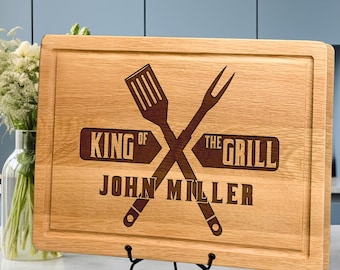 Personalized King of the Grill with Name Cutting Board, Father's Day Gift for Men, Custom BBQ Gift for Birthday, Dad Grandpa Grilling Gift