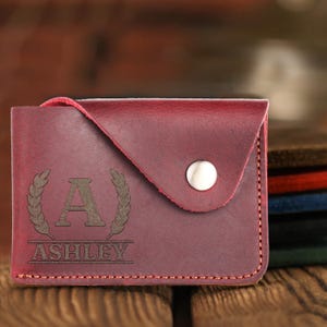 Cartera de hombre personalizada con grabado, de cuero genuino negro suave, ideal como regalo para él, novio, esposo, papá o Navidad.
