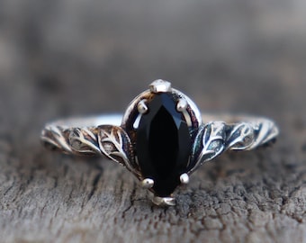 Solid Silver Branch Ring, Black Onyx Ring, 925 Sterling Silver Ring, Silver Leaf Flower Ring, Nature Inspired Silver Ring, Gift For Her