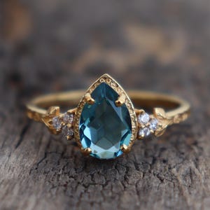 Blue Topaz Ring, Engagement Ring, 14K Gold Topaz Leaves Ring, Gemstone Anniversary Ring Promise Ring, Leaves Textured Ring