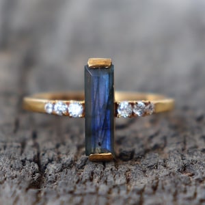 Genuine Rainbow Labradorite Ring, 18k Gold-Plated Jewelry, Handmade February Birthstone 925 Silver Ring