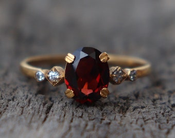 Oval Art Deco Garnet Ring, Sterling Silver Ring, Red Gemstone Engagement Ring, Women's Vintage Design Ring, Gift Ring, Gold Plated Ring