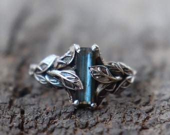 Daniella Ring - Labradorite Daniella Ring - Labradorite