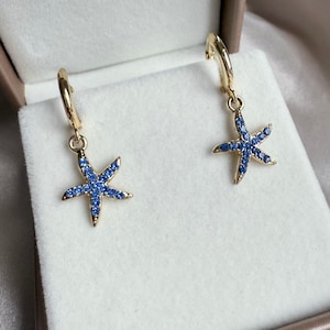 18k Gold plated Starfish Hoop Earrings | Beach Holiday Jewellery | Coastal Dangle Earrings | Nautical Gift for Her | Ocean Inspired Earrings
