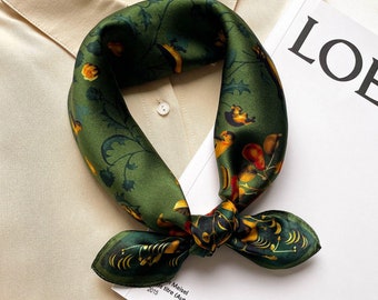 Foulard en soie Green Flora/Foulard en soie 100% mûrier/Foulard en soie/Foulard en soie/Foulard en soie/Bandana en soie/Accessoire de sac/Cadeau pour elle