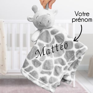 Doudou personnalisé Peluche girafe pour bébé Personnalisable avec le prénom brodé Cadeau de naissance, garçon, fille, enfant image 1