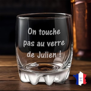 Verre à Whisky personnalisé - Texte gravé - Marquage au laser - Verre personnalisable - Cadeau fête des Pères, Papa, Noël - Modèle TEXTE
