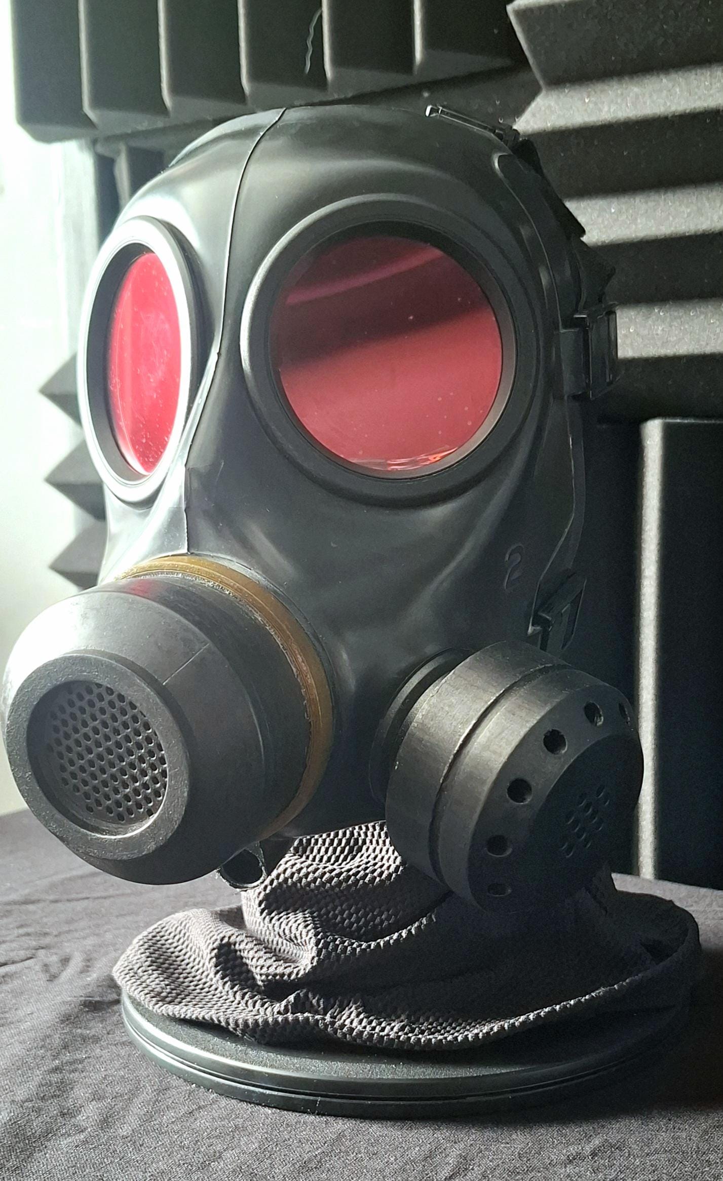 Resident Evil Requiem the Commanders Gas Mask SIZE 2 - Etsy