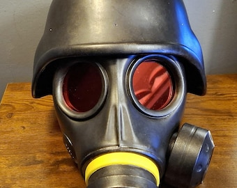 Máscara de Hunk de Resident Evil GAME ACCURATE Modelo 2