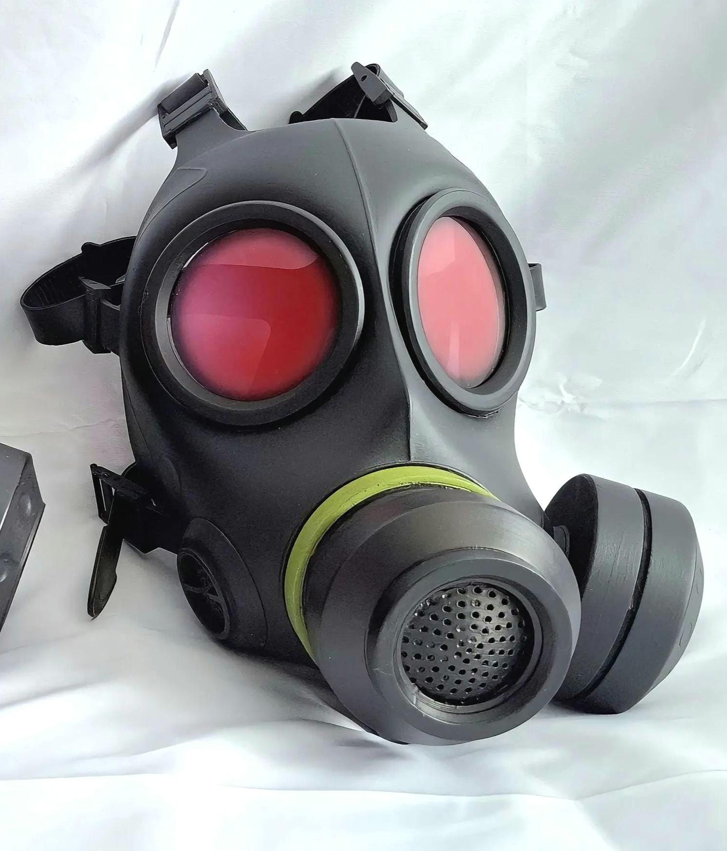 Avon Fm12 Gas Mask - Etsy