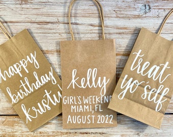 Custom Gift Bag, Custom Kraft Gift Bag, Small Kraft Gift Bag, Personalized Gift Bag, Hand Lettered Gift bag, Party Gift Bag,Welcome Gift Bag