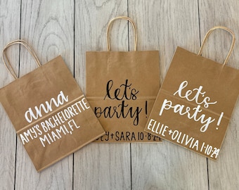 Custom Gift Bag, Custom Kraft Gift Bag, Medium Kraft Gift Bag, Personalized Gift Bag, Hand Lettered,  Party Favor, Welcome Bag, Event Bag