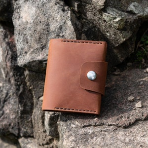 Portefeuille en cuir minimaliste avec pochette pour pièces de monnaie, cousu à la main, compartiments pour cartes et espèces, design compact