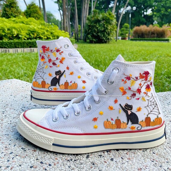 Embroidery Cat Converse Design Cat Shoes Embroidery Autumn Leaves Chuck Taylor 1970s Custom Pumpkins Sneakers Fall Vibes Converse Shoes Etsy Canada