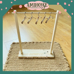 Combo mini Rack and 5pcs Hangers for doll, doll clothes hanger and rack
