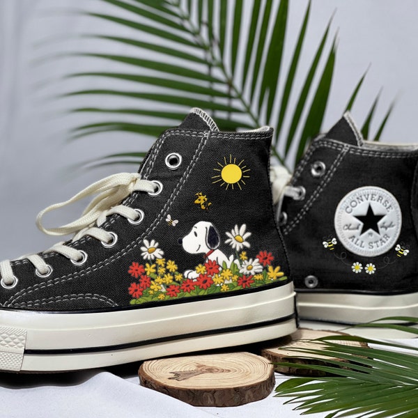 Snoopy Converse - Etsy