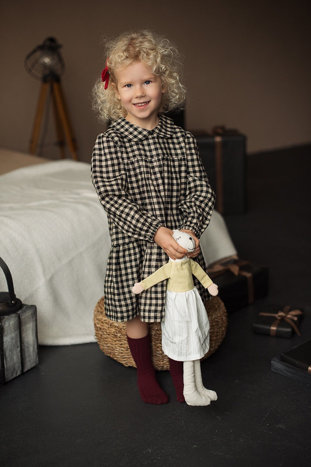 Robe pour petite fille en lin vichy avec manches longues et col