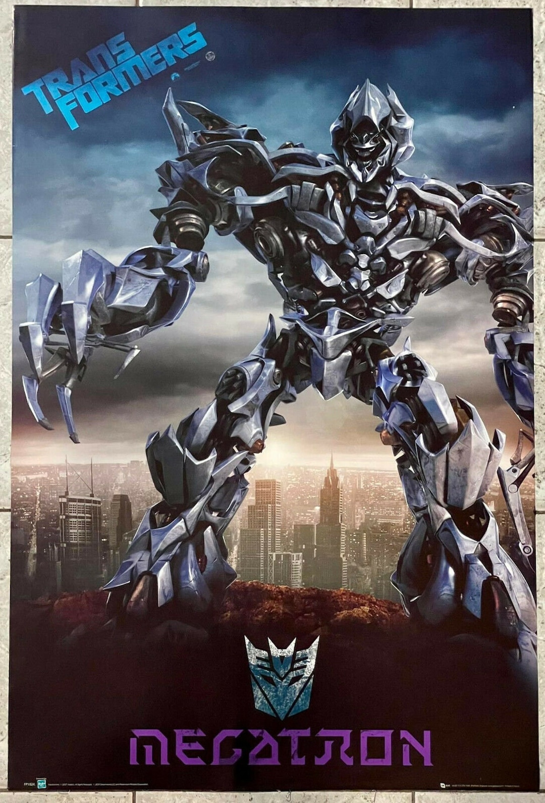 トランスフォーマー メガトロン シネマフィルム ディスプレイ