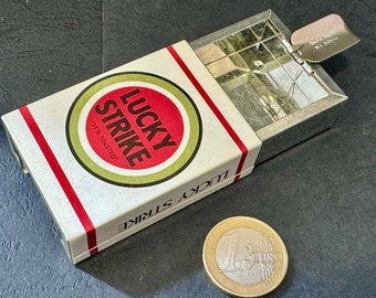 Posacenere vintage con taschino per sigaretta in latta LUCKY STRIKE, anni '80, prodotto a Hong Kong (NOS)