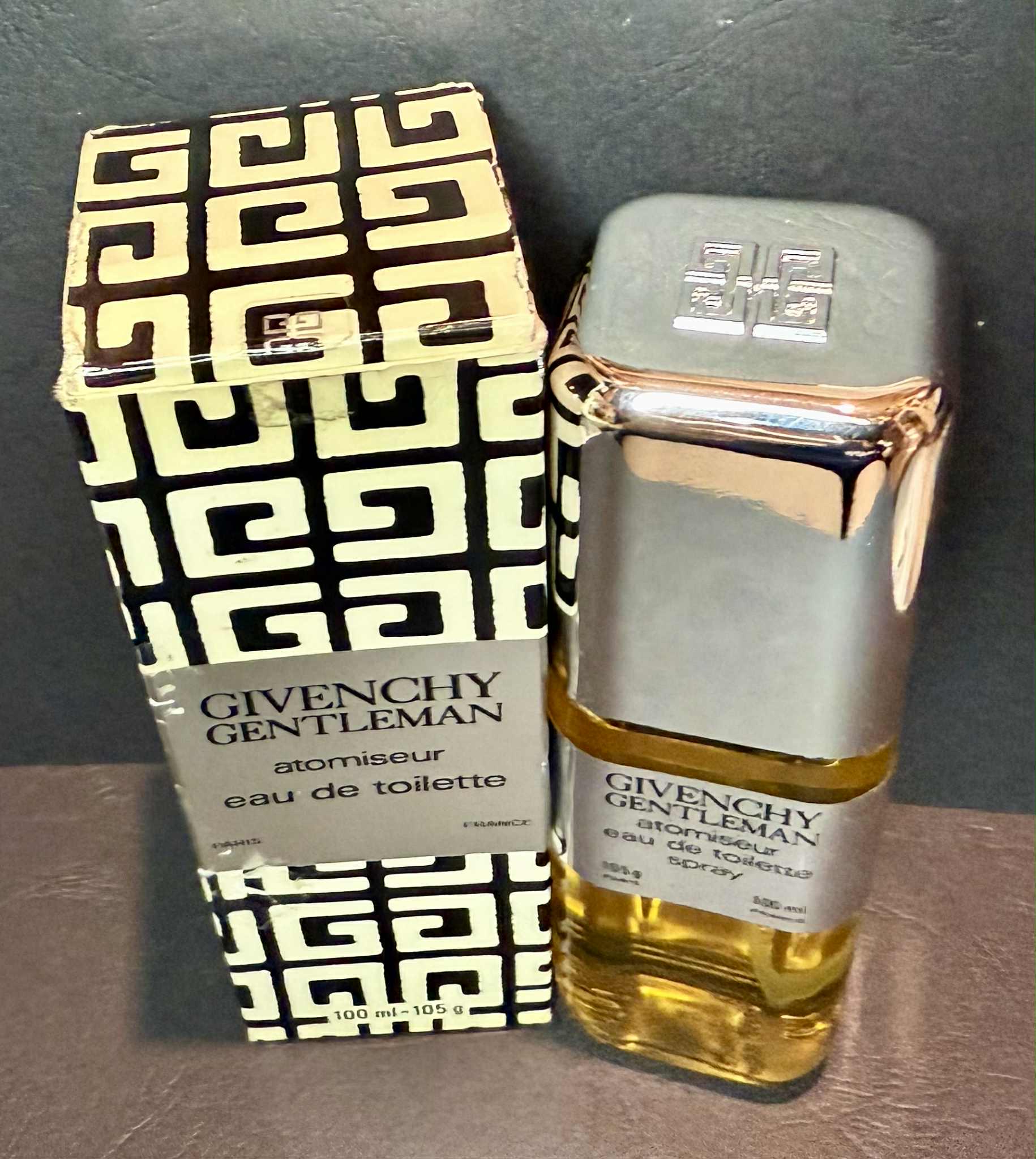 Vintage Eau De Toilette GIVENCHY GENTLEMAN 100ml, Paris-france, in