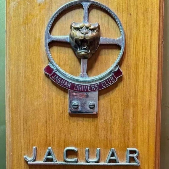Vintage JAGUAR DRIVERS CLUB Automobile Enamel Chrome Car Badge in