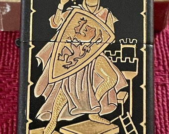 Vintage 1996 ZIPPO MEDIEVAL KNIGHT Black Matt Lighter Gold Leaf