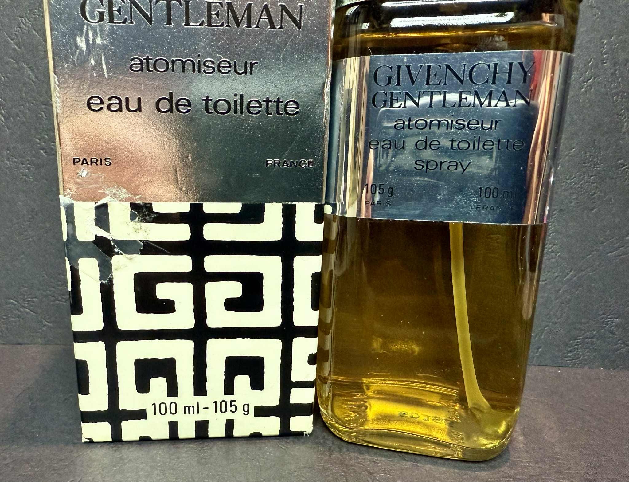 Eau de toilette vintage GIVENCHY GENTLEMAN 100 ml, París-Francia
