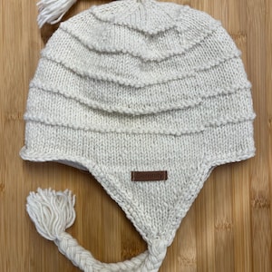 Plain - Sherpa Hats with Ear Flaps and Fleece Lining, Hand Knitted from Nepal Cream Off-White