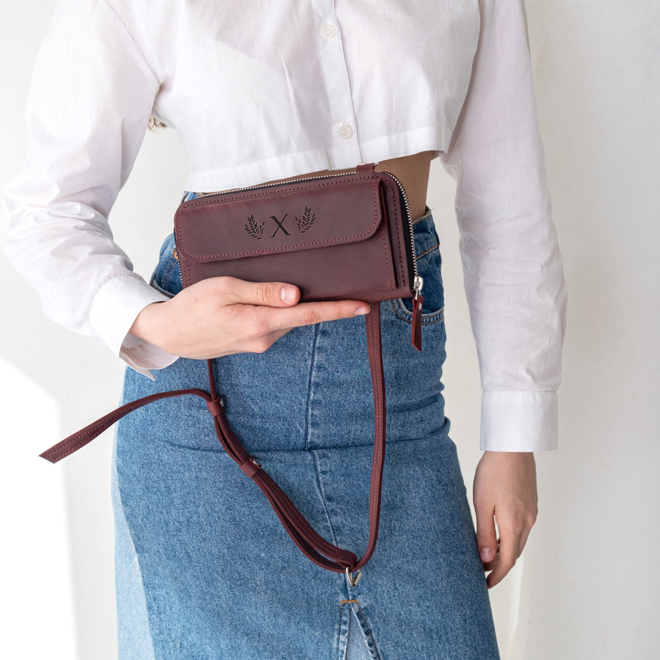 Leather phone wallet crossbody, Leather iphone wallet, Leather crossbody wallet for iPhone 12, Leather crossbody wallet purse