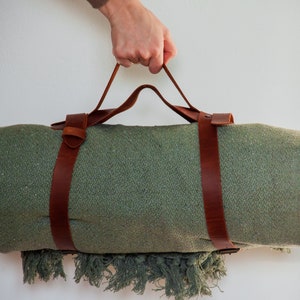 Personalisierter Lederdeckenträger,Lederdeckengurt,Picknickdeckengurt,Benutzerdefinierter Deckengurt, Deckenrollengurt, Yogamattenhalter