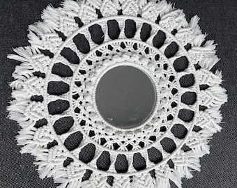 Macrame mirror off white diameter 50 cm