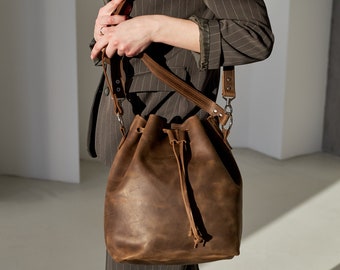 Leather bucket bag with drawstrings, Drawstring purse, Leather bucket bag women, Leather drawstring bag, Handmade bucket bag