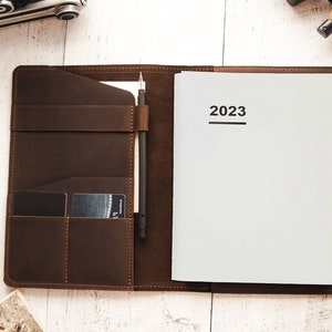 Personalized leather planner cover, Planner with leather cover, Leather notebook cover, Refillable journal cover, Custom planner cover
