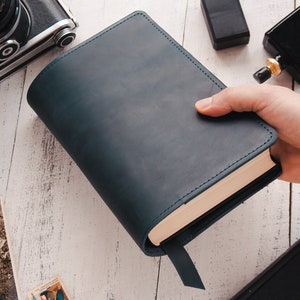 Gepersonaliseerde bijbelomslag, aangepaste leren bijbelomslag, gegraveerde bijbelomslag, ingepakte leren bijbelomslag, leren bijbelhoes, bijbelomslagmonogram