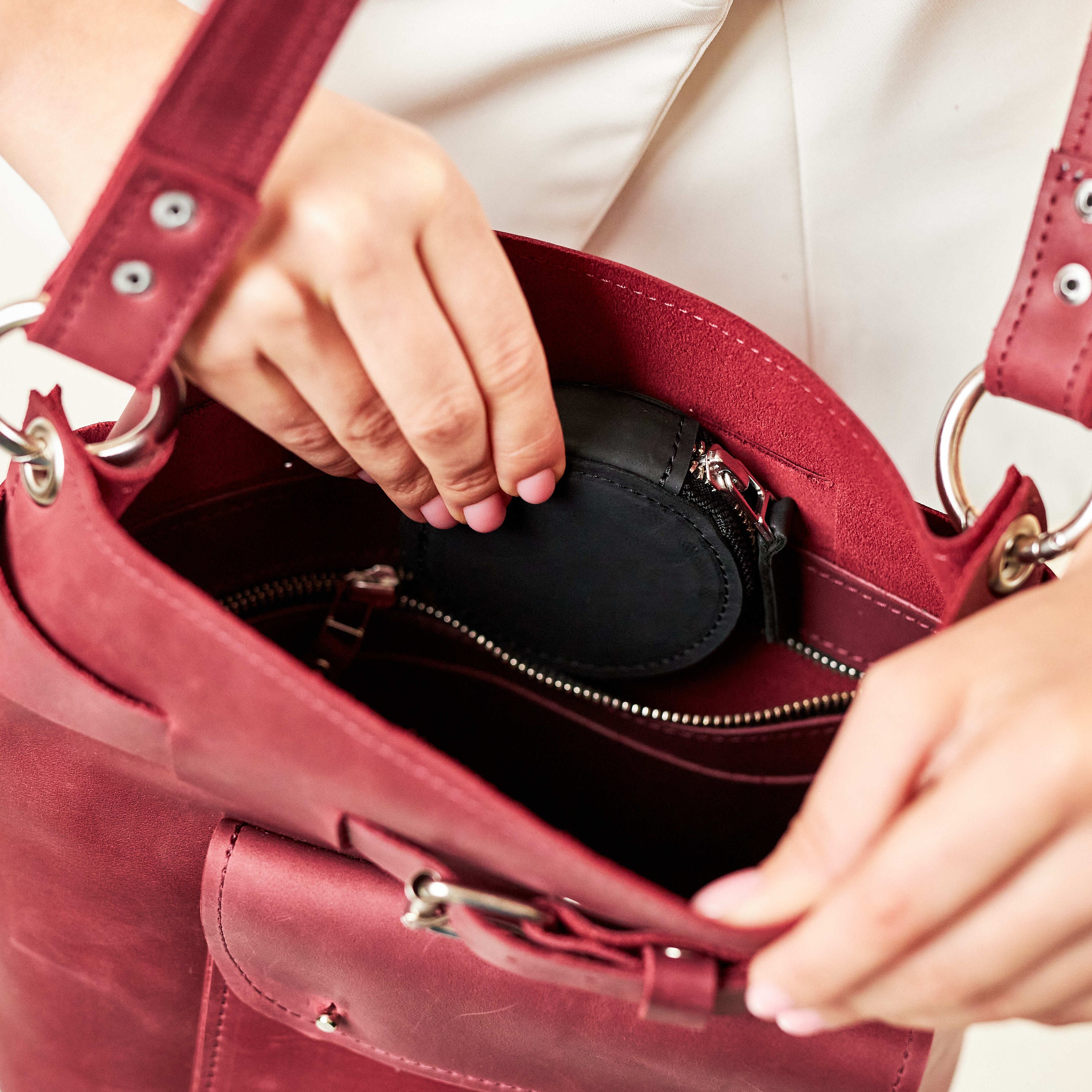 BRANCO Portamonete Rotondo In Pelle - Mini Portafoglio Con Cerniera, Diametro 6,5 Cm, Rosso