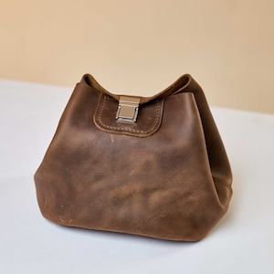 Monogrammierte Lederkosmetiktasche, Handgemachte Kosmetiktasche, Große Leder Schminktasche, Personalisierte Schminktasche, Reisekosmetiktasche