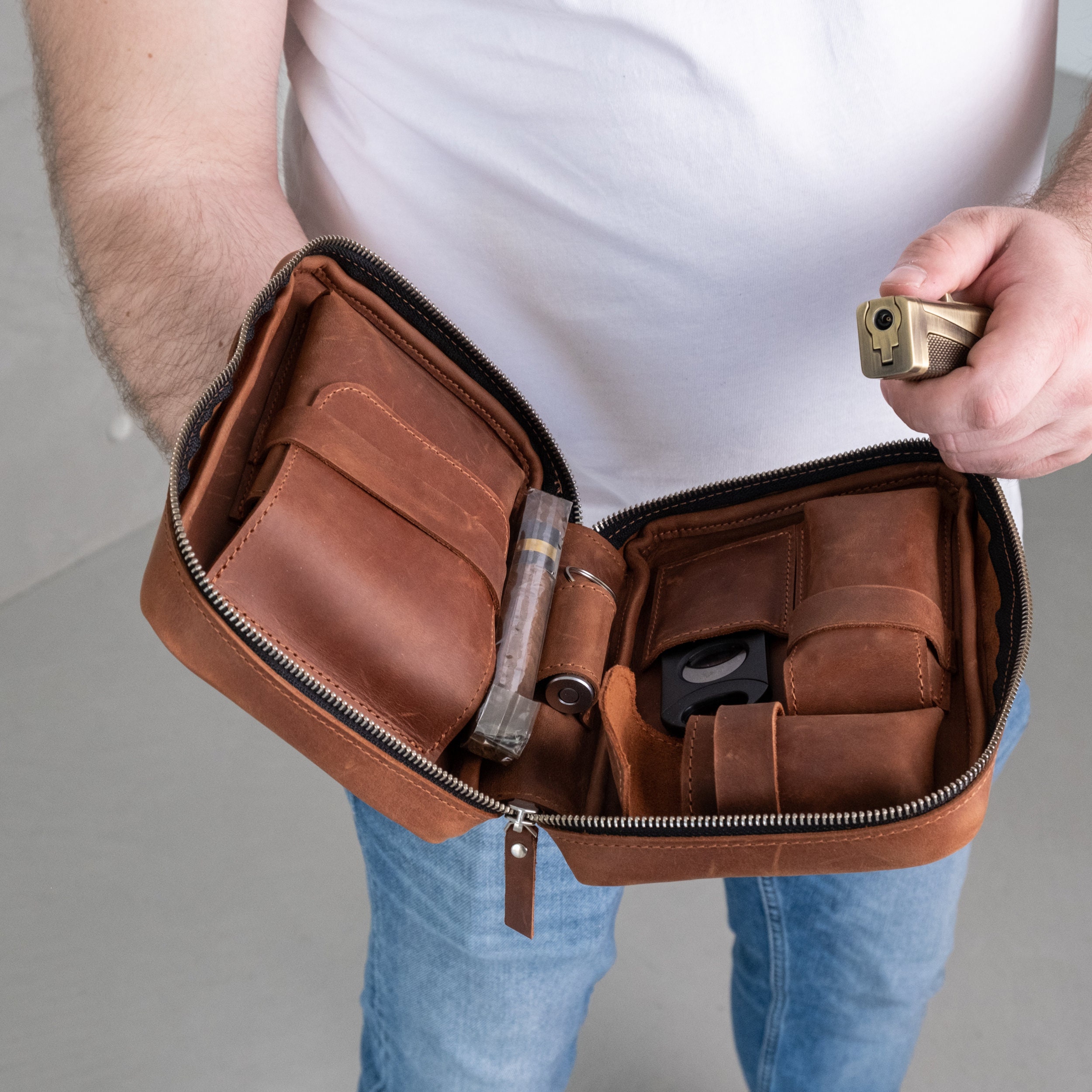 Leather Cigar Travel Case with Flask