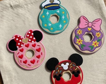 Embroidered Disney Friends Donut Patch Set, Mickey Minnie Donald Daisy Cartoon Summer Iron-On Patches Cute Dessert Badge Gift