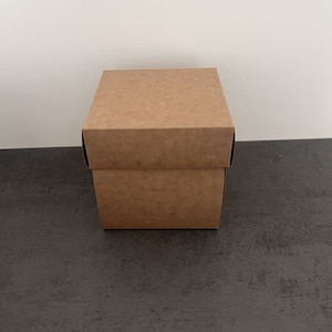Voucher box explosion box gift box to design yourself Beige
