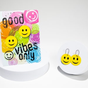 Smiley Faces: Good Vibes