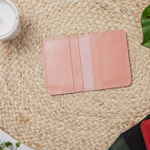 Cartera delgada con tarjetero para mujer, Cartera minimalista para mujer, Tarjetero personalizado para mujer, Cartera con tarjetero hecha a mano, Tarjetero personalizado imagen 10