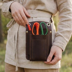 Leather florist tool belt handmade, custom tool holder belt leather garden tool pouch, engraved leather florist tool holder durable genuine leather work pouch