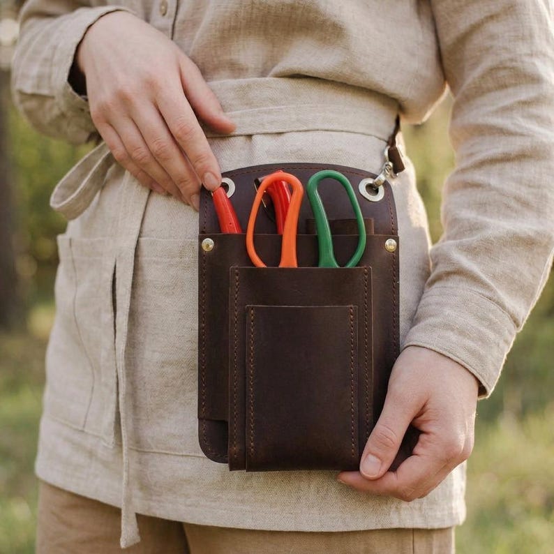 Leather florist tool belt handmade, custom tool holder belt leather garden tool pouch, engraved leather florist tool holder durable genuine leather work pouch