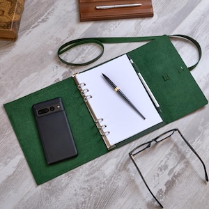 Pasta A5 com 6 argolas, Pasta verde, Capa de couro para pasta, Capa personalizada para pasta, Pasta A5 com alça, Caderno de pasta personalizado