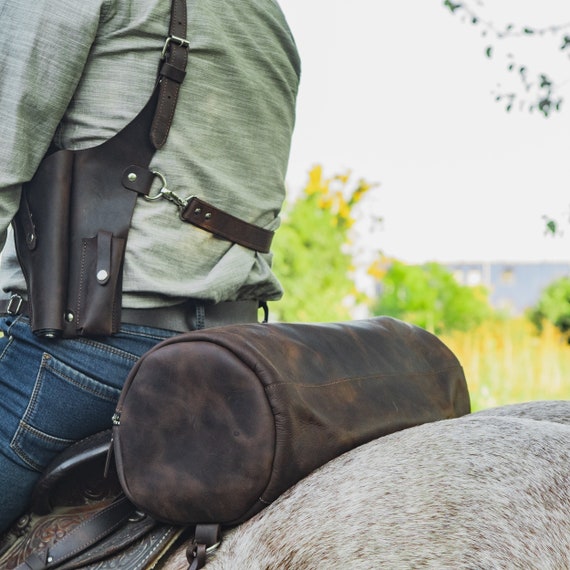Horse saddle bag mount behind, Horse saddle bag purse, Stuff for horses, Leather cantle bag, Handmade saddle bag, Horse riding bag